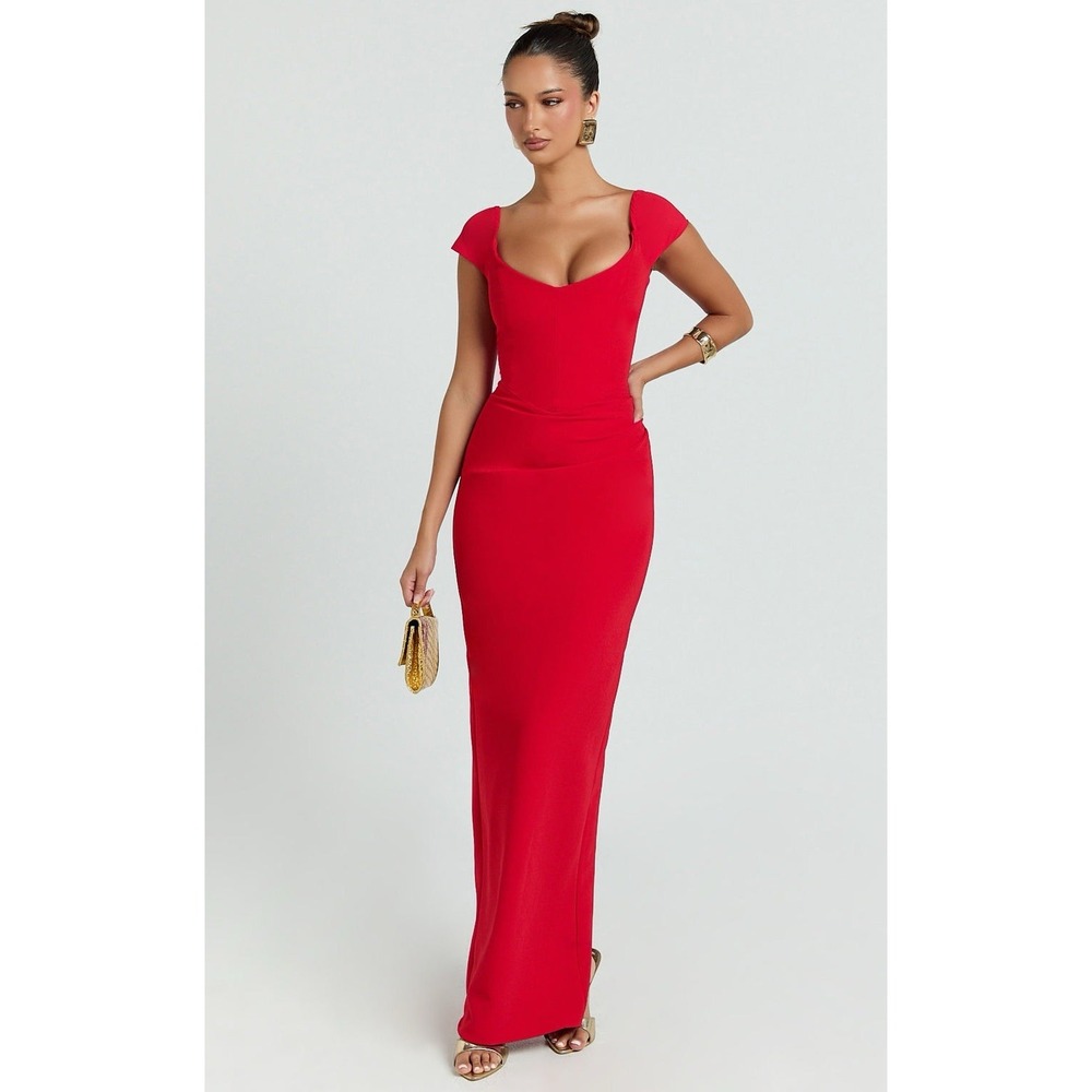 Showpo Veronika Off Shoulder Gown NWT Red 10 US Sweetheart Maxi Dress